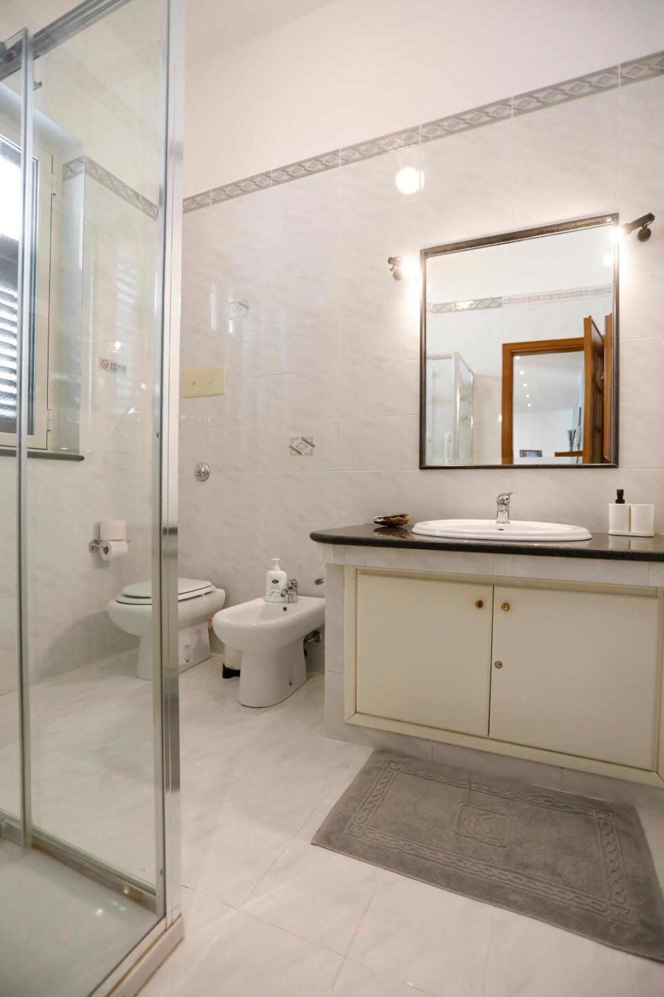 Biddizzi Apartment Palermo Bagian luar foto